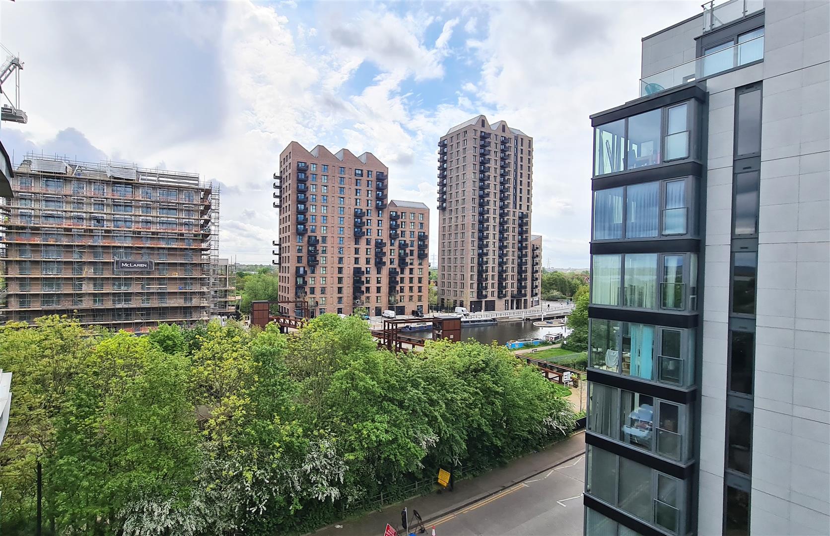 Kingfisher Heights, Tottenham, N17. Homelink Lettings & Estates